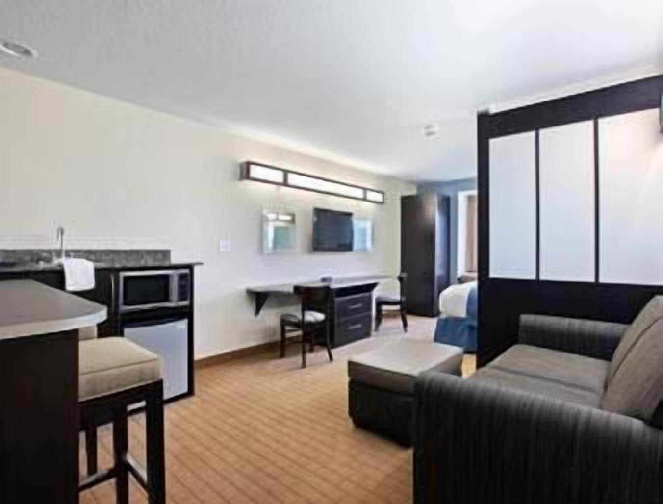Ridge Manor Microtel Inn & Suites By Wyndham Brooksville מראה חיצוני תמונה